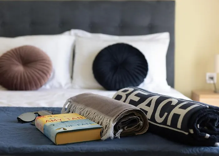 Semesterbostad Alion House